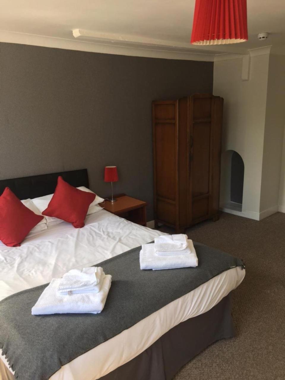 The Red Lion Hotel Hythe  Buitenkant foto